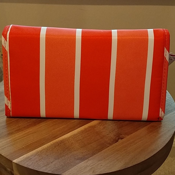 New! Cosmetic travel bag and cosmetic tools set - Picture 5 of 15